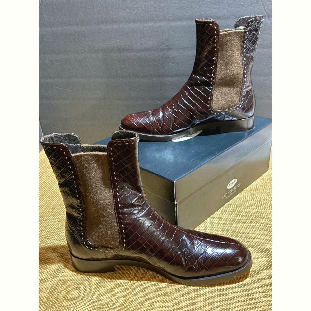 Max Mara Women Chelsea Ankle Boots 39 Croc Embossed 8.5 Leather Italy Equestrian